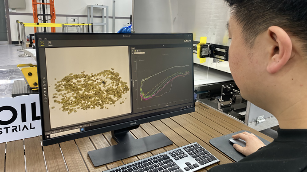 ELROILAB Achieves 90% Fewer Quality Issues in Baby Food with Hyperspectral Imaging + AI