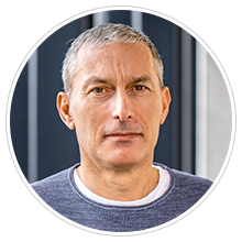 Dr. Richard Gloaguen